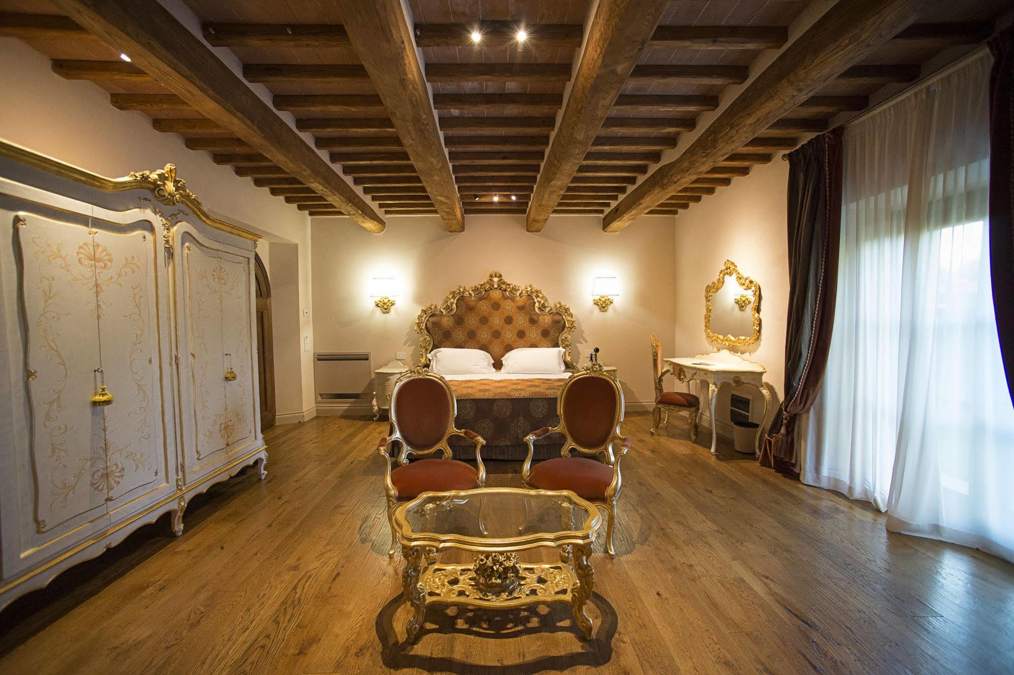 Relais La Corte Dei Papi 5* Cortona
